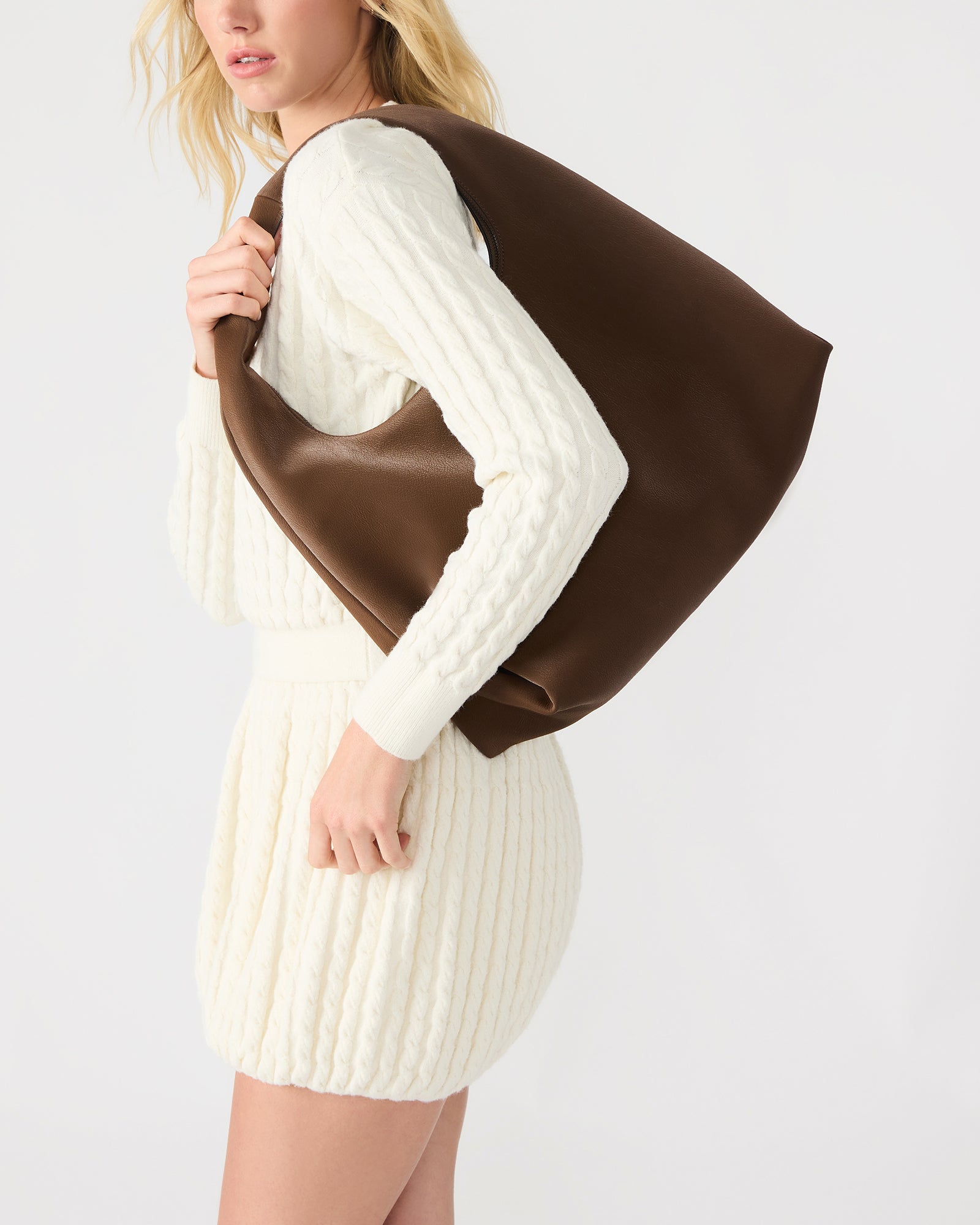 Biva-V Bag BROWN/GOLD