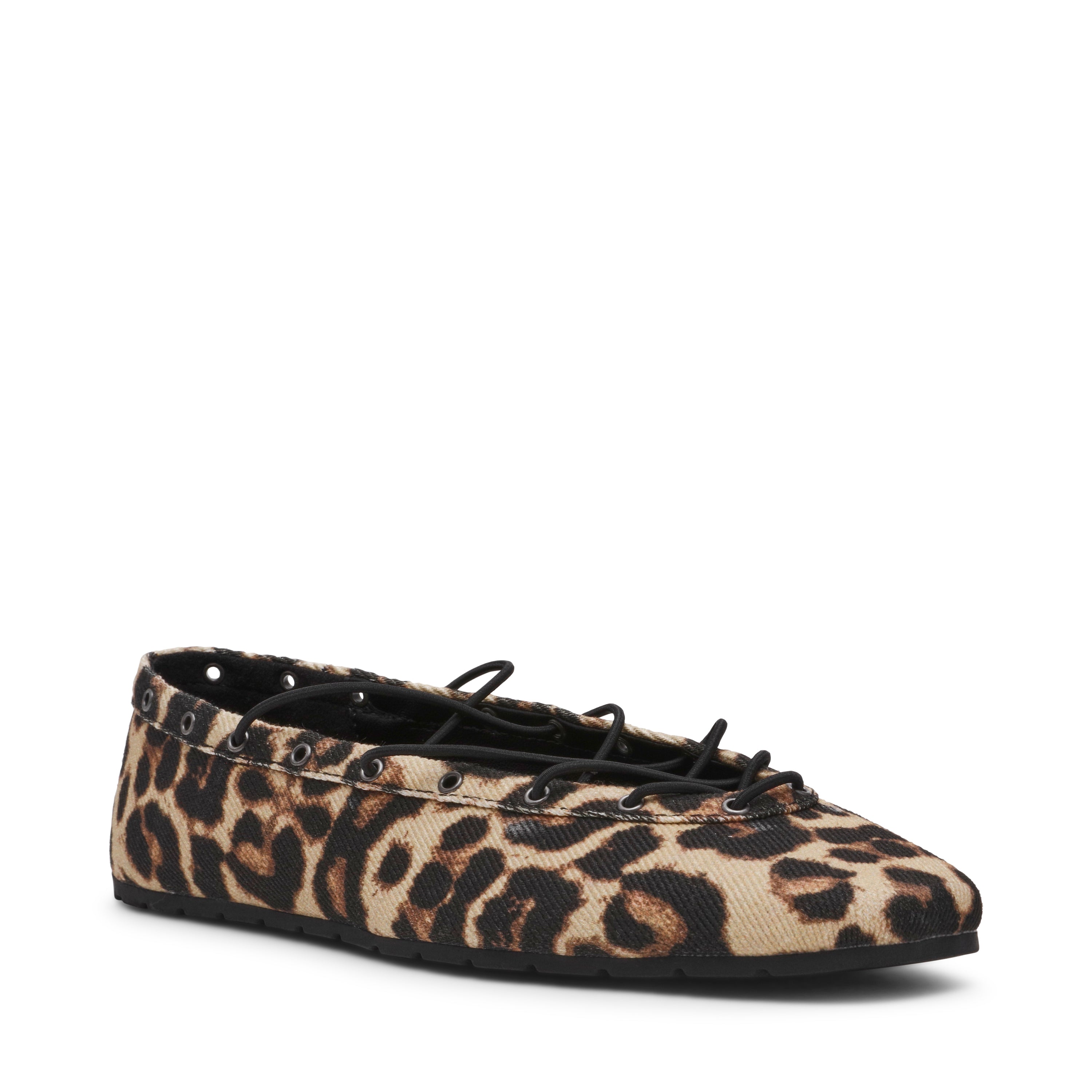 Pointe Flat Shoe LEOPARD