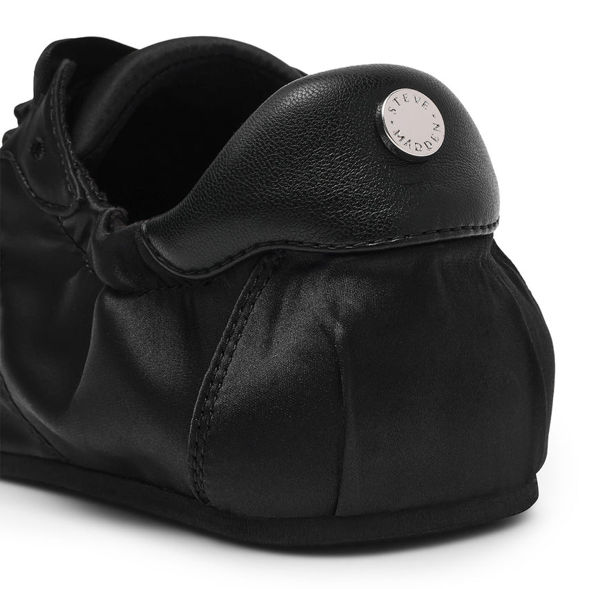Artiste Sneaker BLK SATIN